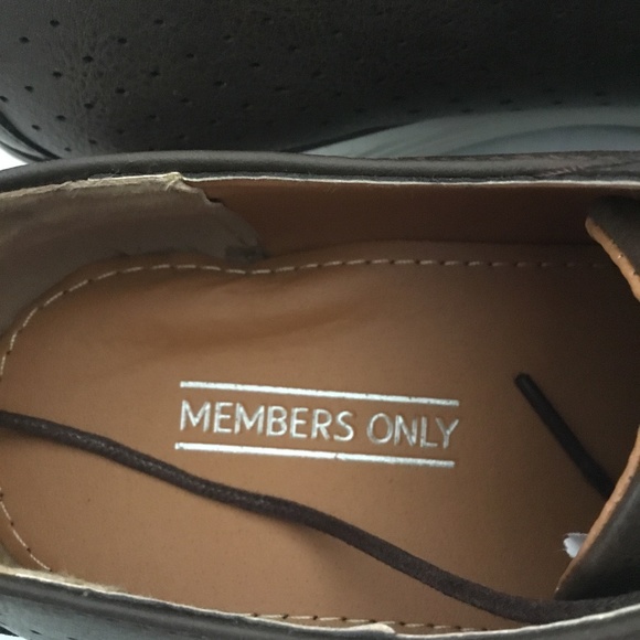 SPORTY SHOES FOR MEN.